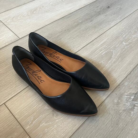 Zodiac 'Hill' Women's 9.5M High Quality Pointed Toe Black Leather Flat Ballet - Picture 2 of 7